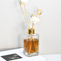 Bouteille vide de diffuseur de roseau en verre d'arôme d'huile de parfum de parfum carré décoratif de 200ml