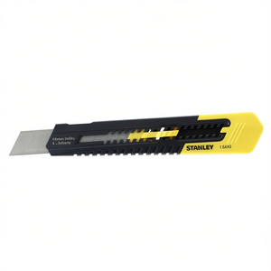 Cuchillo Multiusos Stanley con Hoja Retráctil de 18 mm para Cortar y Manualidades - Product Image 2