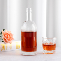 Bouteille en verre de 250 ml Bouteille d'esprit de 500 ml Bouteilles de vodka en verre de 750 ml, bouteilles de whisky, bouteilles de tequila