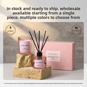 <span class=keywords><strong>Set</strong></span> Lilin Aromaterapi 4 Buah dengan Reed Diffuser, Wangi Tahan Lama, Kotak Hadiah, untuk Pernikahan, Pesta, Dekorasi Rumah, Tanpa Api - Product Image 3
