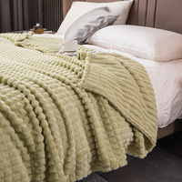 Couverture en molleton de flanelle épaisse tricotée à carreaux solides de luxe doux et chaud de haute qualité pour la maison de lit
