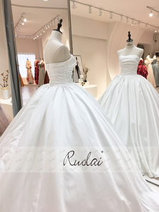 Ruolai ZD05061 Robe de mariée élégante en <span class=keywords><strong>satin</strong></span> uni sans bretelles Robe de bal sans manches Robes de mariée pour la mariée - Product Image 5