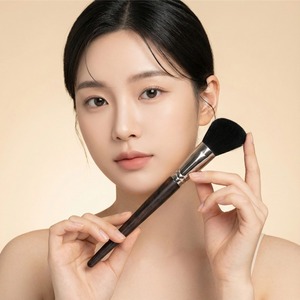 Cangzhou <b>Makeup</b> Brushes Natural Hair Wooden Handle Professional Detail Brush 3mm-50mm Single Piece For Beauty Tools - Product Image 2