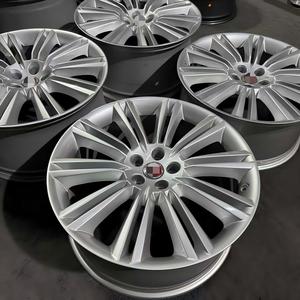 <span class=keywords><strong>ล</strong></span>้อแม็กซ์แท้ Jaguar XJL ขนาด 20 นิ้ว อะไห<span class=keywords><strong>ล</strong></span>่แท้<span class=keywords><strong>มือ</strong></span><span class=keywords><strong>สอง</strong></span> คุณภาพระดับมืออาชีพ สำหรับอัพเกรดรถเดิม - Product Image 3