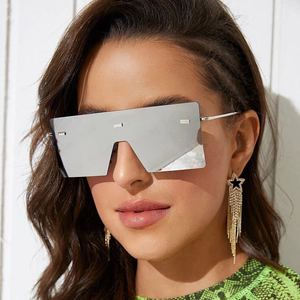 Nouvelles Lunettes de Soleil Oversize Tendance pour Femme, Verres PC UV400, Monture Noire C2, Couleurs Bleu Rose, Idéales pour le Voyage et la Scène - Product Image 2