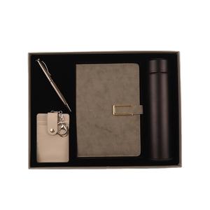 再入荷!】 gougou01 染付け山水文 古代形 花瓶 共箱 M 4481C 陶芸 再入荷!】 gougou01 染付け山水文 古代形 花瓶 共箱 M 4481C 陶芸