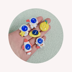 Graziosi ciondoli in resina per astronauta con ciondoli piatti a tema artigianale, custodia per telefono, <span class=keywords><strong>accessori</strong></span> per capelli, Scrapbooking, scarpe - Product Image 3