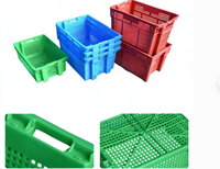 Caisse en plastique empilable Huidu prête à l'emploi 60x40x32cm, caisse à légumes ventilée en PP, système de codage couleur, boîtes de rangement, bacs