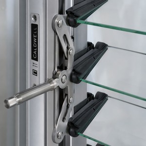 Ventana Moderna Ajustable de Aluminio Impermeable con Vidrio Templado de Seguridad para Terraza, Piscina y Ventilación Tropical - Product Image 3