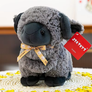 Muñeco de Peluche de Oveja Pequeña con Pelo Rizado, Adorable Cordero de Peluche, Ideal como Regalo Navideño y Decoración del Hogar - Product Image 4