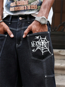 سراويل جينز كاجوال للرجال على طراز الشارع مطبوعة بشعار مخصص شورت جينز للرجال فضفاض جرافيك Jorts للرجال - Product Image 6