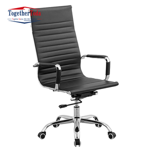 Sillas Ejecutivas de Oficina con Respaldo Alto, Ajustables, Giratorias, Ergonómicas, de Cuero Negro para Oficina - Product Image 4