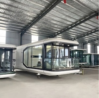 Maisons préfabriquées de luxe Casa De Juegos, capsule spatiale moderne avec plateforme, maison préfabriquée en conteneur pour villa, hôtel.