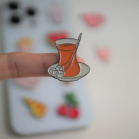 Nouveauté 2026 : Autocollants de téléphone personnalisés en émail souple, thème Alimentaire et Arabe, gravés sur mesure, stock usine disponible pour la décoration de téléphones