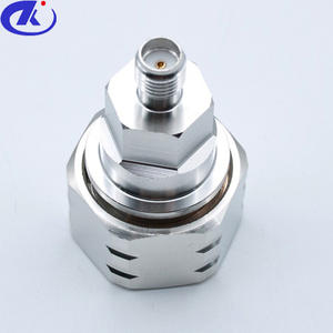 Convertisseur de terminal coaxial RF 4.3-10 mâle vers SMA femelle - Product Image 3