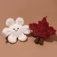 Porte-clés pendentif en peluche mignon de dessin animé, grande flocon de neige et feuille d'érable rouge, avec visage souriant, style Kawaii
