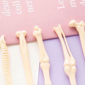 ปากกาลูกลื่นรูปทรงกระดูกสมจริง - ของขวัญแปลกใหม่สำหรับสำนักงานและนักเรียน เหมาะสำหรับแจกเป็นของที่ระลึก - Product Image 2