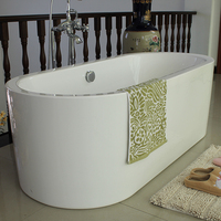 Baignoire autoportante ovale en acrylique moderne BESMA 170 cm avec drain central, garantie de 3 ans