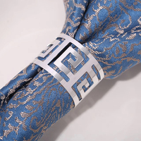 Anneaux de serviette en métal et accessoires les plus vendus du fabricant Ornement de table de mariage d'hôtel créatif pour la décoration de table