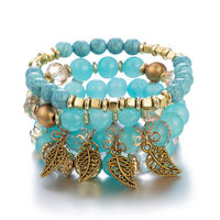 Bracelet manchette en acrylique de haute qualité, pendentif feuille d'or, perles de verre, bracelets pour femmes, vente en gros