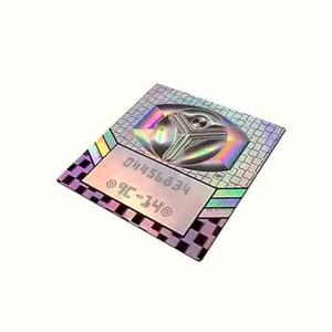 Etichette Adesive Olografiche 3D Personalizzate con QR Code e Numero Seriale per Flaconi da 10ml, Immagine Olografica in Rotolo - Product Image 4