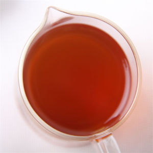 Thé noir au lait biologique du Yunnan - Prix d'usine, emballage en vrac, traitement frais et brut - Product Image 5