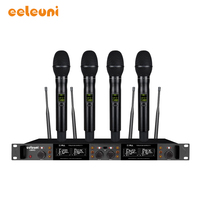 Microphone sans fil UHF à diversité réelle UM4D/T17A à quatre canaux longue portée pour conférences / salles de classe / fêtes