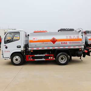 <span class=keywords><strong>Camión</strong></span> <span class=keywords><strong>Cisterna</strong></span> de Combustible Dongfeng Howo Shacman Foton 4x2, Diésel/Gasolina, Pequeño, Mini, 10.5 CBM, con Bomba para Reabastecimiento en Gasolineras - Product Image 1
