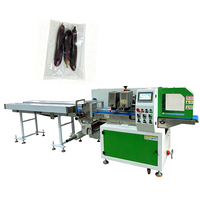 Machine d'emballage automatique servo-contrôlée pour légumes verts et aubergines avec orifice d'aération pour sacs de produits frais/ligne d'emballage sous film