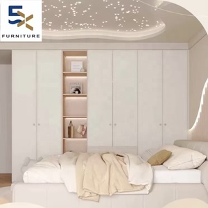 Armoire sur mesure Erxi de style français moderne en crème pour chambre principale, <span class=keywords><strong>vestiaire</strong></span>, meuble en bois à une porte jusqu'en haut pour hôtel - Product Image 1