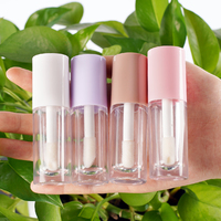 Tube de brillant à lèvres coloré de 6 ml à double couche avec bouchon à vis, personnalisé en usine, sérigraphié, emballage cosmétique de haute qualité