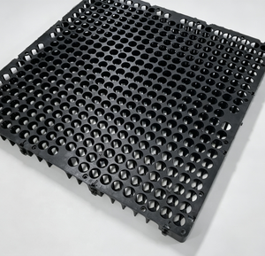 Gazon artificiel pour terrasse Plaza, pelouse synthétique, système de drainage des eaux excessives, plaque cellulaire avec rapport de test ASTM - Product Image 3