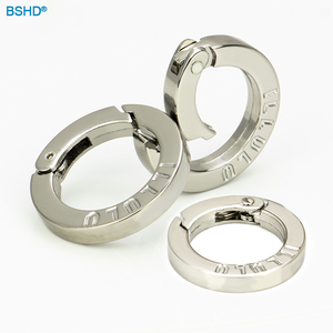 Tùy chỉnh Hợp kim kẽm kích hoạt mùa xuân O nhẫn vòng Carabiner Clip Snap <span class=keywords><strong>d</strong></span>ây móc khóa kết nối vàng mùa xuân nhẫn cho túi ví - Product Image 5