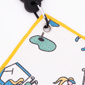 Toalla de golf duradera de primera calidad con logotipo impreso personalizado Toallas de golf de gofres para mujer de secado rápido con imán incorporado - Product Image 4