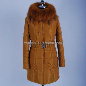 Vente en gros Chine Vêtements pour <span class=keywords><strong>femme</strong></span> <span class=keywords><strong>Manteau</strong></span> <span class=keywords><strong>d</strong></span>'<span class=keywords><strong>hiver</strong></span> épais haute couture pour <span class=keywords><strong>femme</strong></span> avec très grande fourrure de raton laveur - Product Image 1