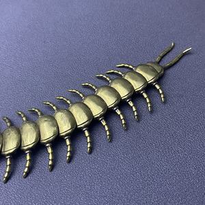 Colore bronzo millepiedi in miniatura scultura in metallo regali Pet insetto in rame giocabile 3D snodabile movimento millepiedi scultura - Product Image 3