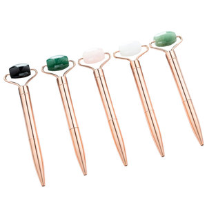 Bút bi kim loại mạ vàng hồng đa năng BECOL Wholesale Creative, in logo tùy chỉnh, ngòi 1.0mm, tích hợp dụng cụ <span class=keywords><strong>massage</strong></span> mặt, làm quà tặng - Product Image 2