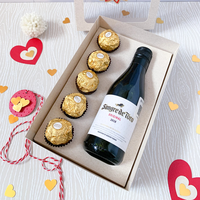 Nouveau design de boîte d'emballage pour le vin de bonbon faveur de mariage boîte de papier de chocolat avec logo personnalisé avec fenêtre
