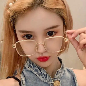 <span class=keywords><strong>Gafas</strong></span> de Lujo con Bloqueo de Luz Azul para Mujer y Hombre, <span class=keywords><strong>Gafas</strong></span> Anti-Luz Azul para Computadora y Lectura con Monturas Cuadradas Brillantes - Product Image 4