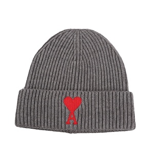 Sonbahar/kış yüksek kalite soğuk hava bere erkekler kadınlar için kalp-aheartniş işlemeli manşet örgü şapka LMOQ Minimum miktar - Product Image 6