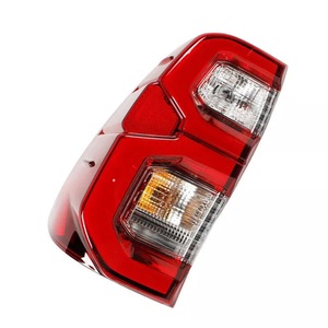 Luz Trasera LED Multifunción para Toyota Hilux Revo 2020, Luz de Freno Izquierda y Derecha, Compatible con Camioneta - Product Image 2