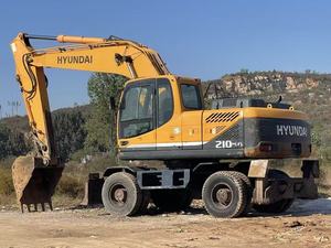 Original <b>Paint</b> Wheel Excavator 20 Ton in Stock Hyundai R210W-9T Earthmoving Machinery USED - Product Image 3