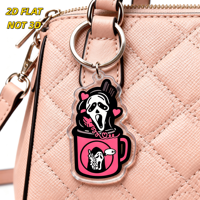 Porte-clés en acrylique Scream Ghost in Pink Mug, design Horreur-Mignon avec icônes Cœurs et Couteau, bordure transparente et anneau métallique