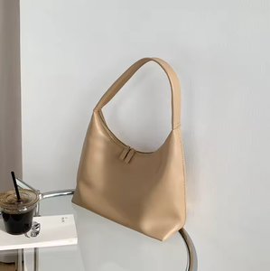 Bolso de mano de cuero PU personalizado único, bolso de hombro moderno y económico, bolso de mujer - Product Image 6