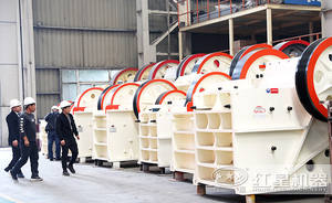 จีนHongxingอาลีบาบาช้อปปิ้งออนไลน์<span class=keywords><strong>PE</strong></span> Crusherกับสวมใส่Movable <span class=keywords><strong>Jaw</strong></span>สำหรับHardหินBasaltทำลายพืช - Product Image 4