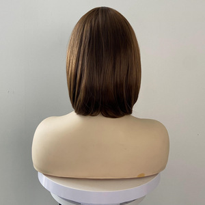 Venta al por mayor de pelucas sintéticas de <span class=keywords><strong>fibra</strong></span> Futura con hebilla interna, personalizadas, de cabello liso simulado, proveedor líder, envío directo. - Product Image 4