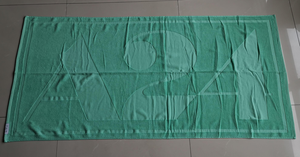 Toalla de Playa de Alta Calidad, 100% Algodón, Lujosa, Moderna, con Diseño Jacquard en Relieve, Personalizable con Logotipo - Product Image 3