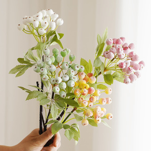 Ramo de Bayas Artificiales de Plástico Escarchado, Decoración Navideña, Accesorios para Fotografía de Bodas, Decoración Ligera para el Hogar - Product Image 1