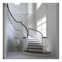 Escalier incurvé en acier durable avec revêtement antirouille et ensemble de garde-corps personnalisable Escaliers incurvés