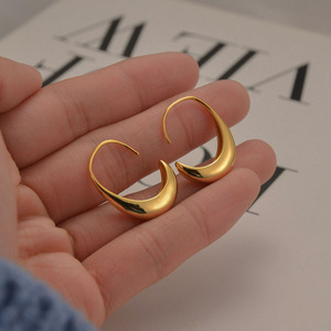 VEROMCA-pendientes sencillos <span class=keywords><strong>de</strong></span> cobre con forma <span class=keywords><strong>de</strong></span> luna y gancho para las orejas, joyería lisa - Product Image 2
